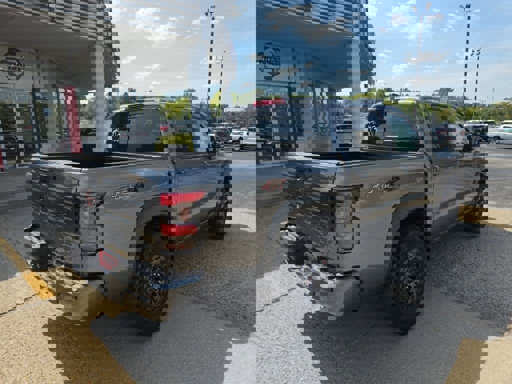 New 2025 Nissan Frontier PRO-4X image 4