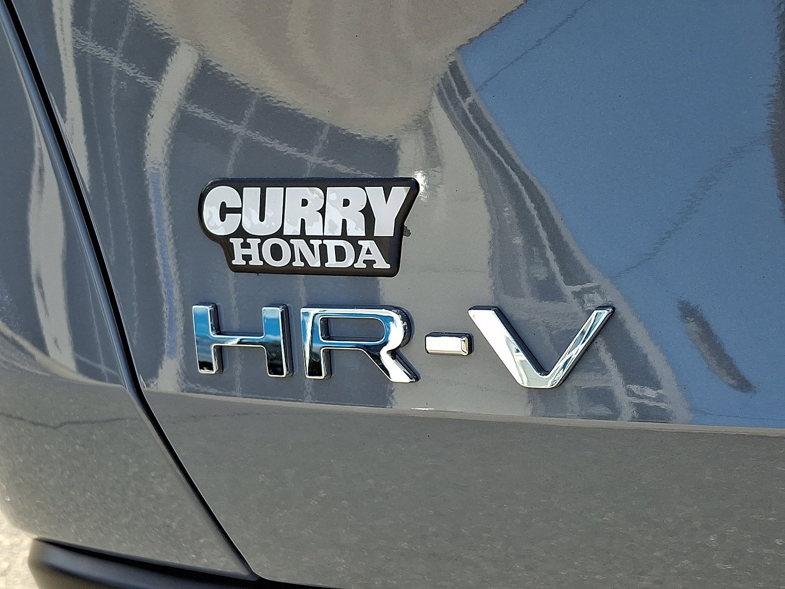 Used 2025 Honda HR-V Sport image 31