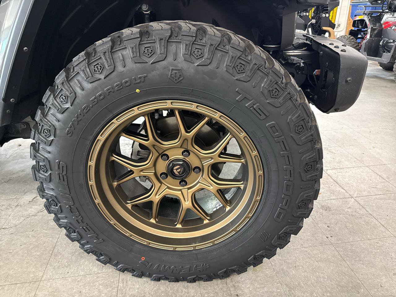Used 2022 Jeep Wrangler Unlimited Rubicon w/ Xtreme Recon 35" Tire Package AWD/4WD image 91