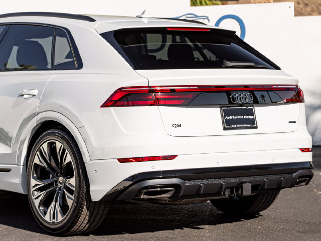 New 2026 Audi Q8 Premium Plus AWD/4WD image 10
