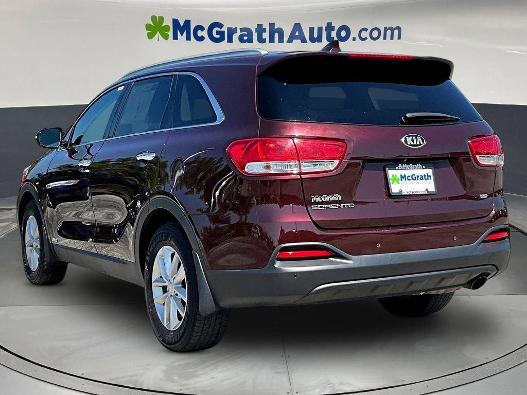 Used 2017 Kia Sorento AWD w/ LX Convenience Package image 5
