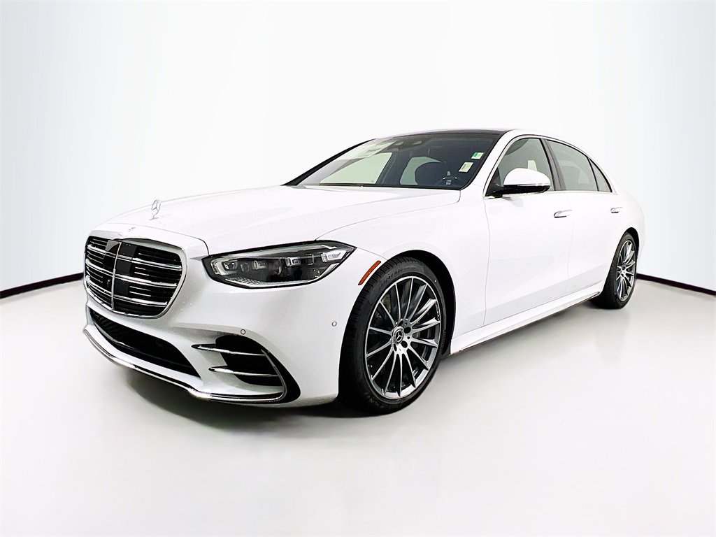 New 2025 Mercedes-Benz S 580 4MATIC Sedan image 3