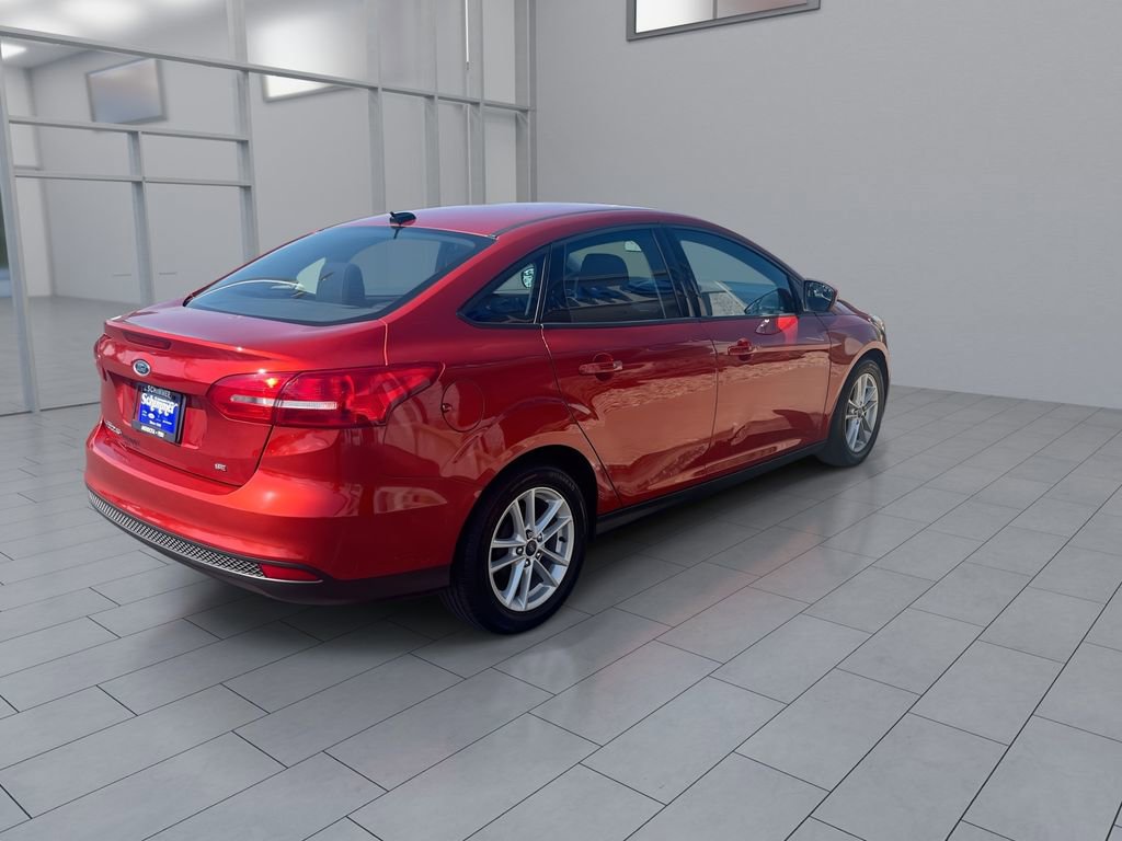 Used 2018 Ford Focus SE FWD image 8