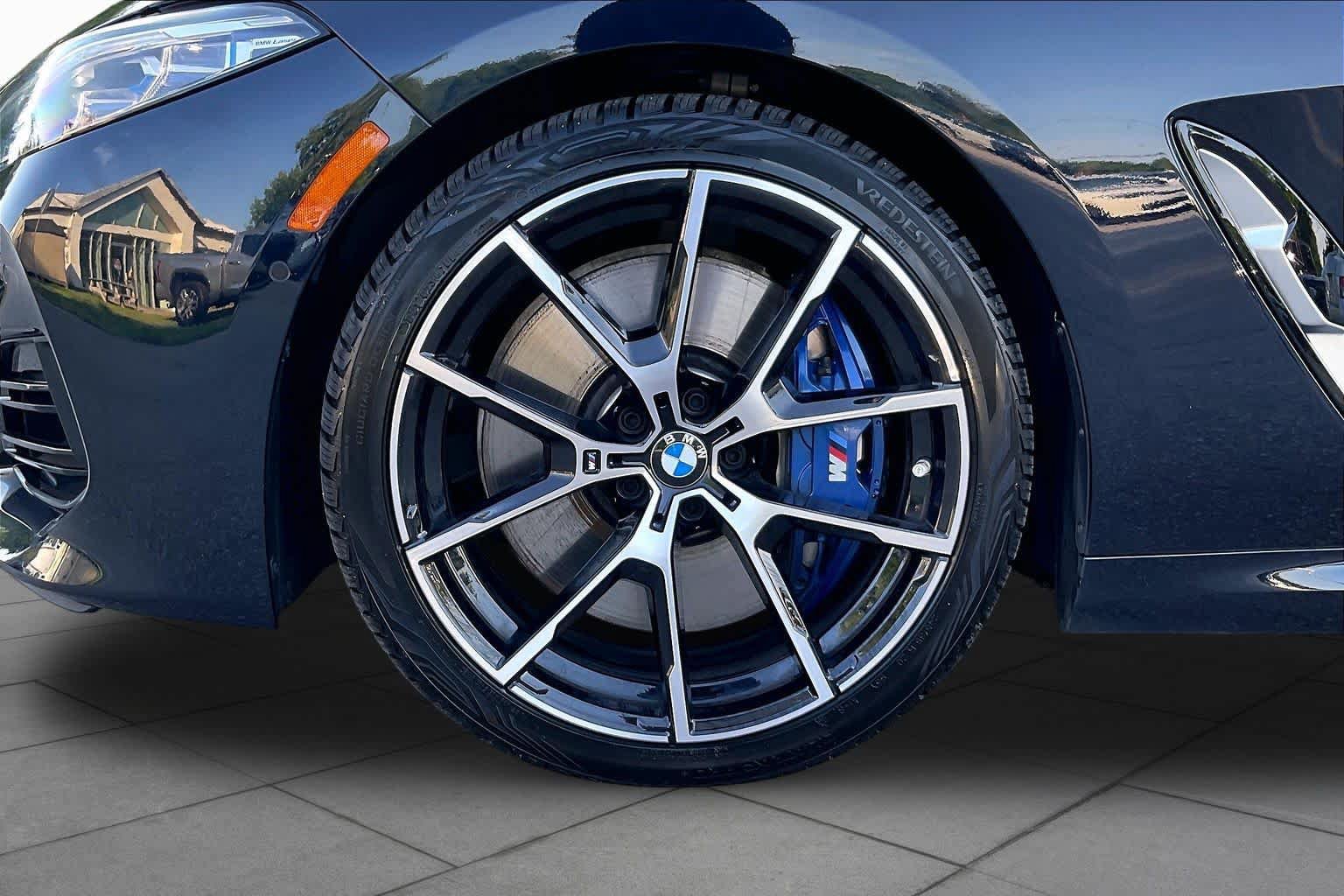 Used 2026 BMW M850i xDrive Coupe w/ Driving Assistance Package AWD/4WD image 10