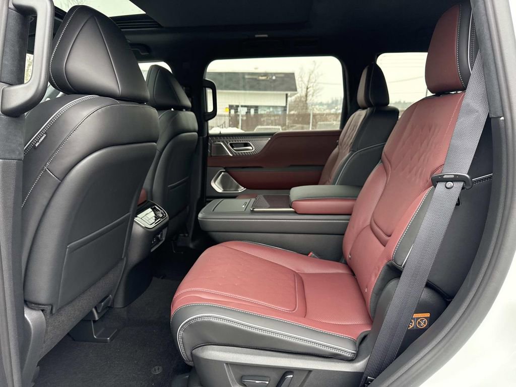 New 2026 INFINITI QX80 Autograph image 18