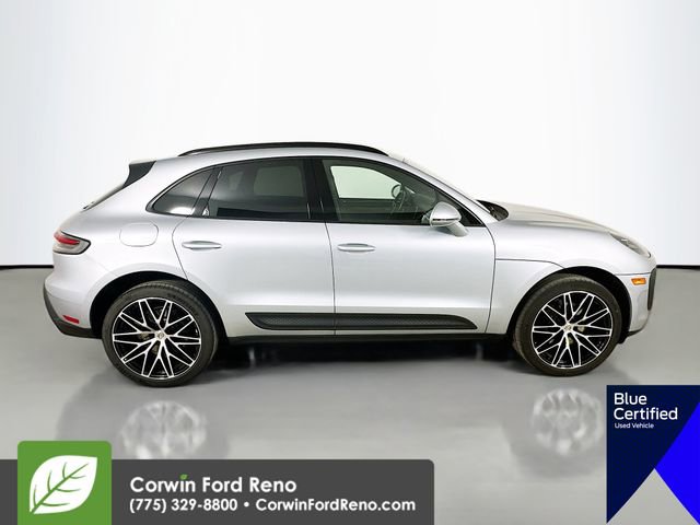 Used 2023 Porsche Macan Turbo image 10