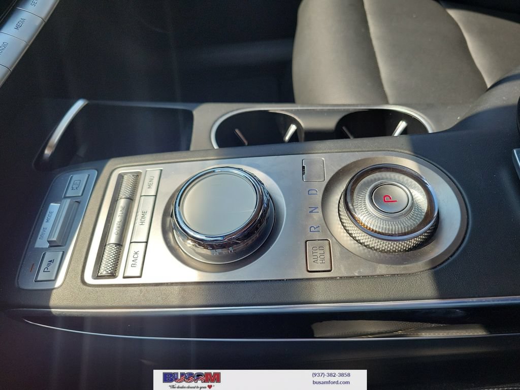 Used 2025 Genesis GV70 2.5T AWD/4WD image 22