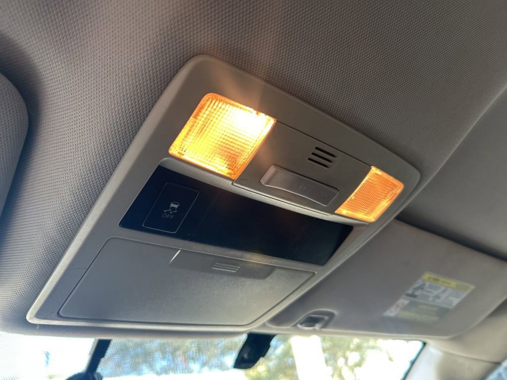 Used 2017 Toyota Tacoma SR5 w/ Tow Package image 39