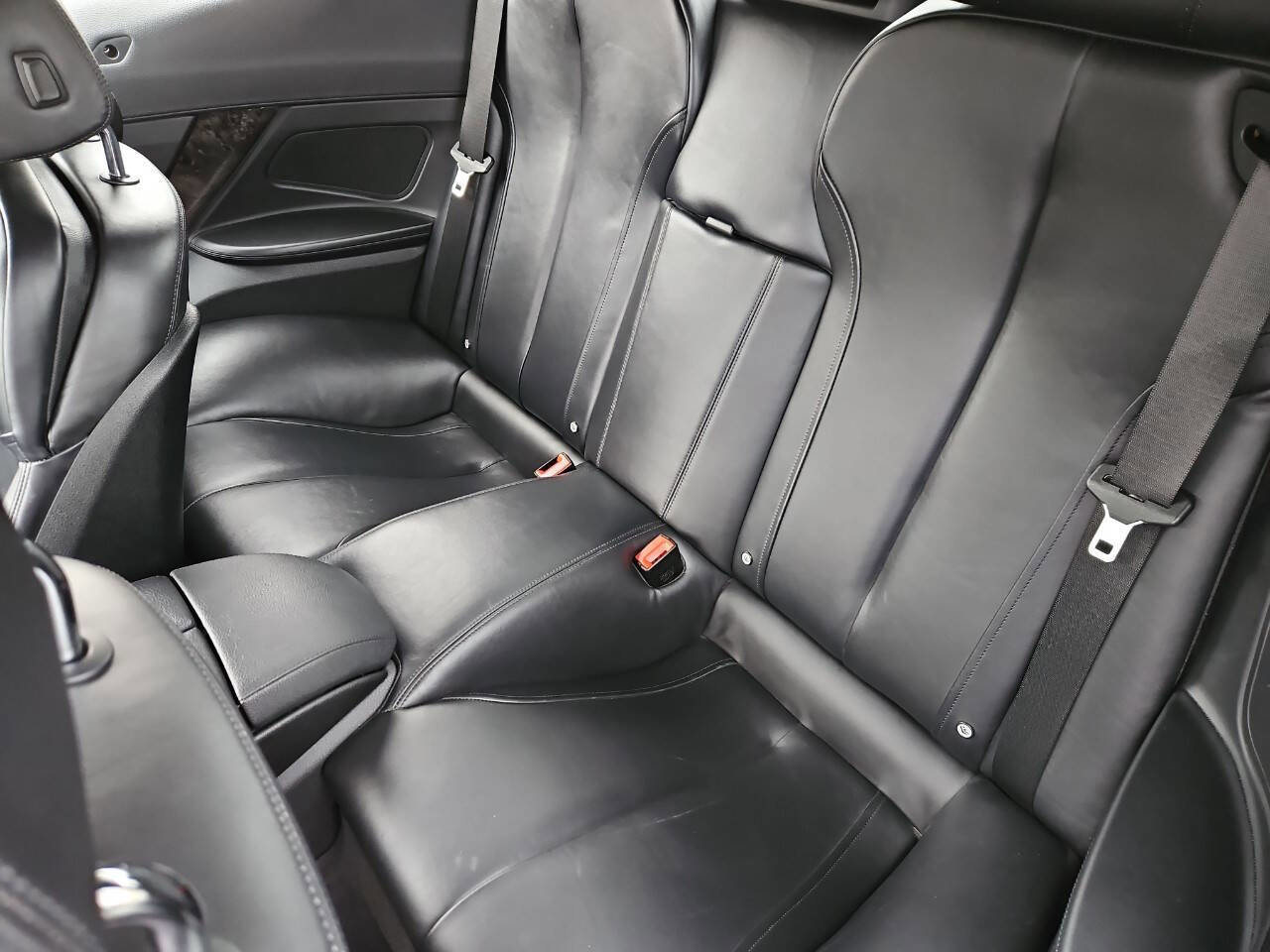 Used 2013 BMW 650i xDrive Convertible image 16