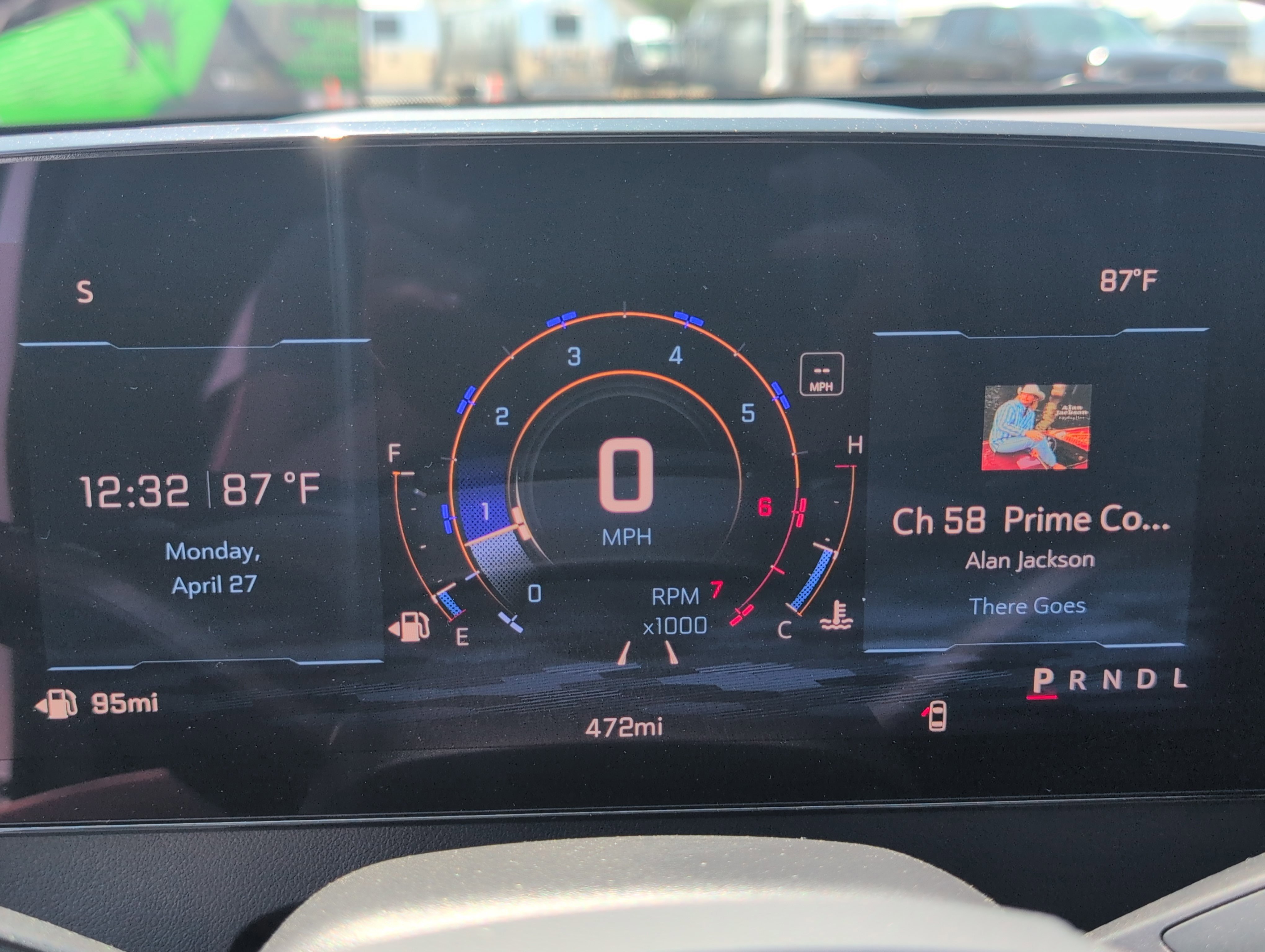 Used 2026 Chevrolet Traverse LT w/ Driver Confidence Package FWD image 23