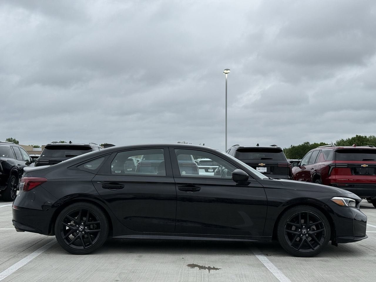 Used 2025 Honda Civic Sport image 3