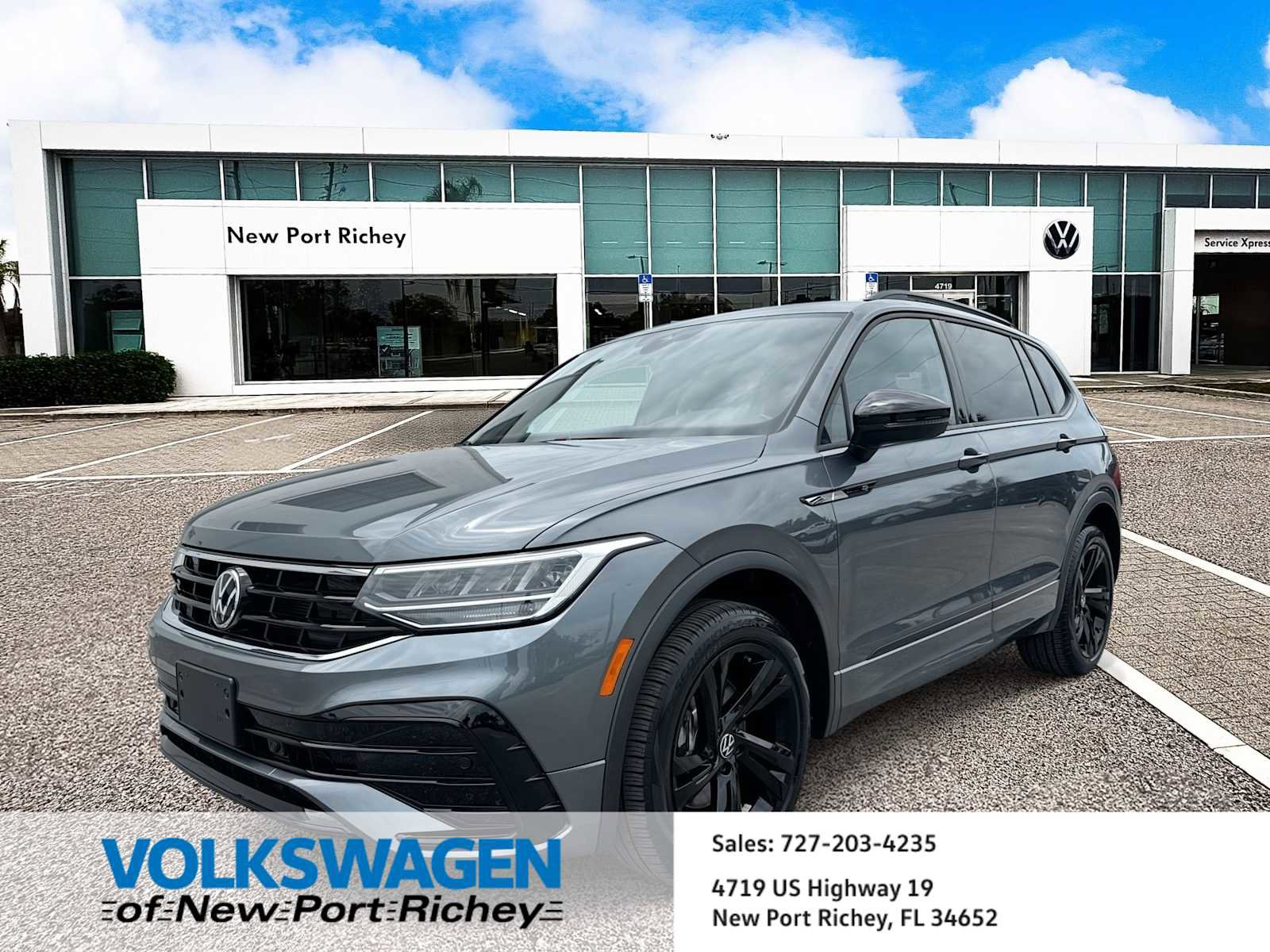 Certified 2024 Volkswagen Tiguan SE R-Line