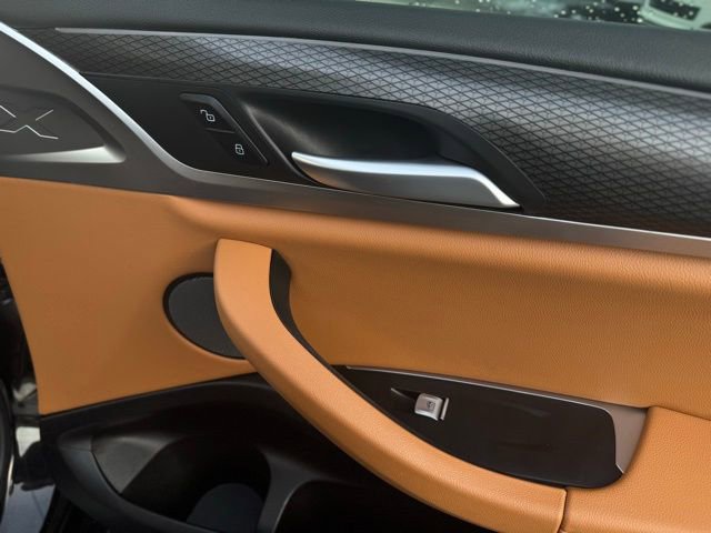 Used 2024 BMW X3 xDrive30i w/ Premium Package image 16