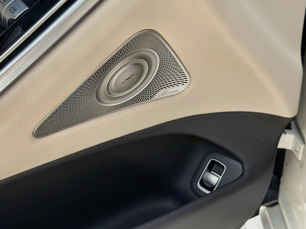 Used 2023 Mercedes-Benz S 580 4MATIC Sedan image 20