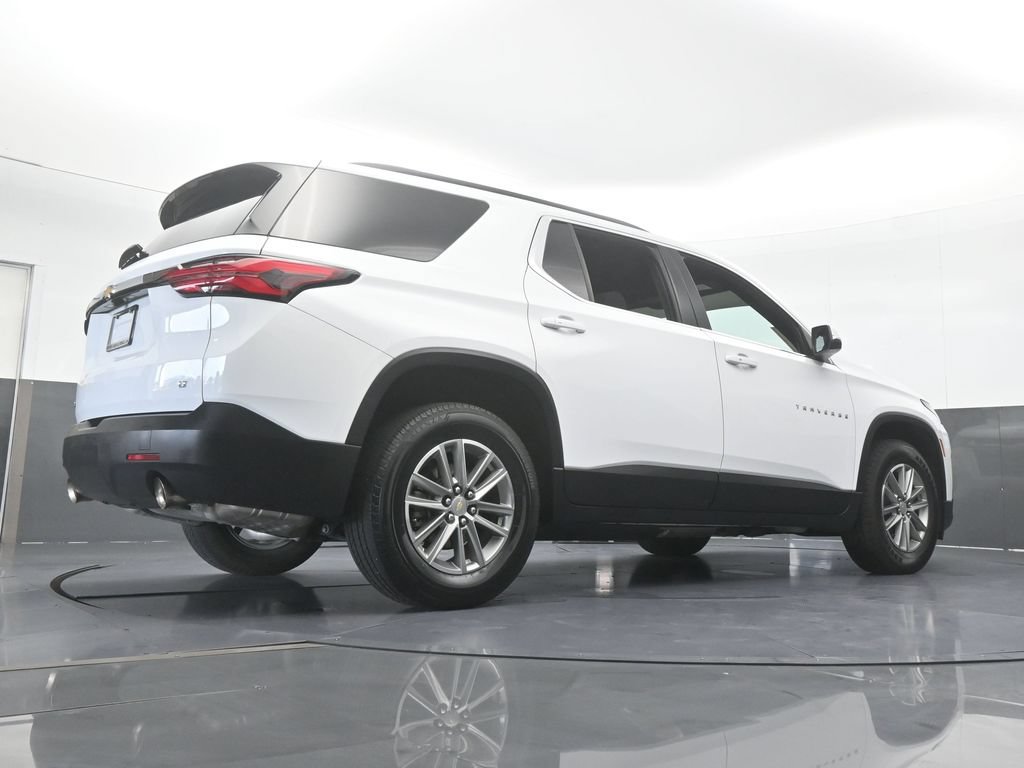 Used 2023 Chevrolet Traverse LT FWD image 60