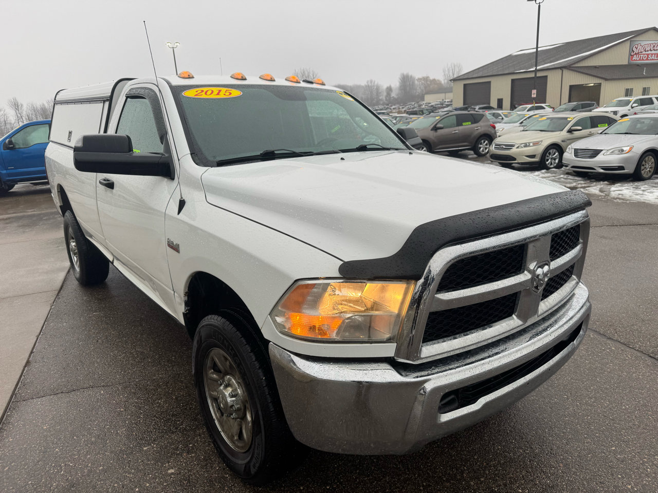 Used 2015 RAM 2500 Tradesman w/ Chrome Appearance Group AWD/4WD image 3