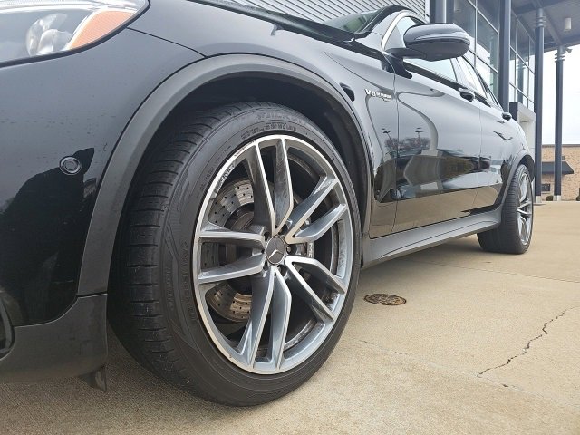 Used 2018 Mercedes-Benz GLC 63 AMG 4MATIC Coupe image 5