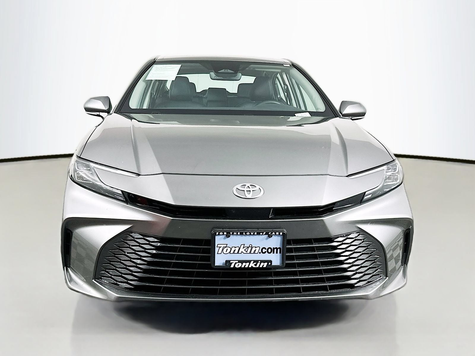 Certified 2025 Toyota Camry XLE AWD/4WD image 2
