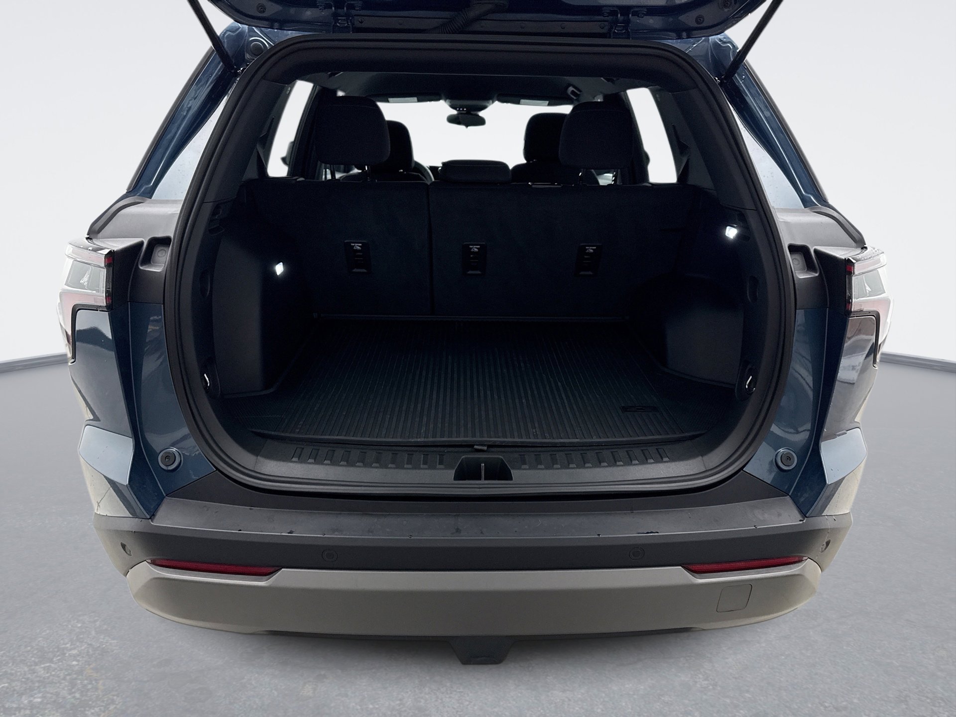 Used 2026 Chevrolet Equinox LT w/ LPO, Floor Liner Package image 22