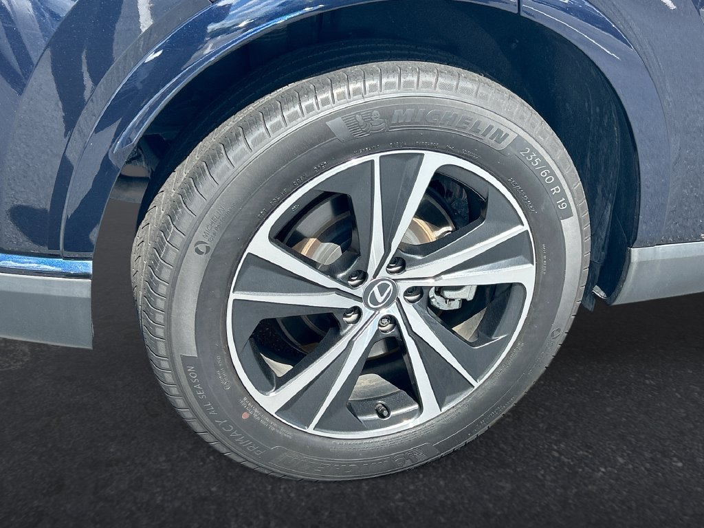 Used 2024 Lexus RX 350 Premium w/ Convenience Package FWD image 17