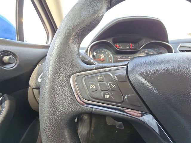 Used 2017 Chevrolet Cruze LT w/ Convenience Package image 11