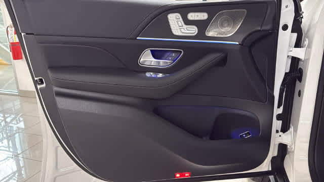 New 2026 Mercedes-Benz GLE 53 AMG 4MATIC Coupe image 13