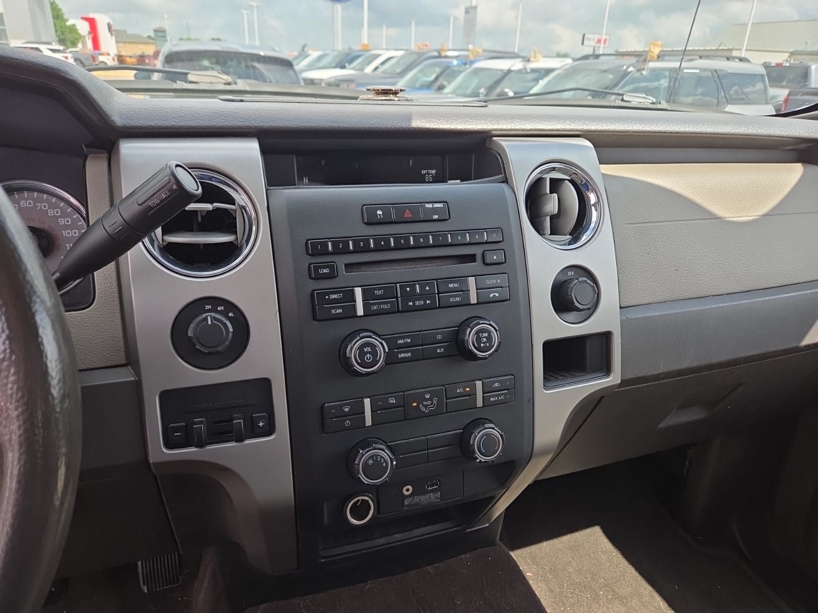 Used 2010 Ford F150 XLT AWD/4WD image 11