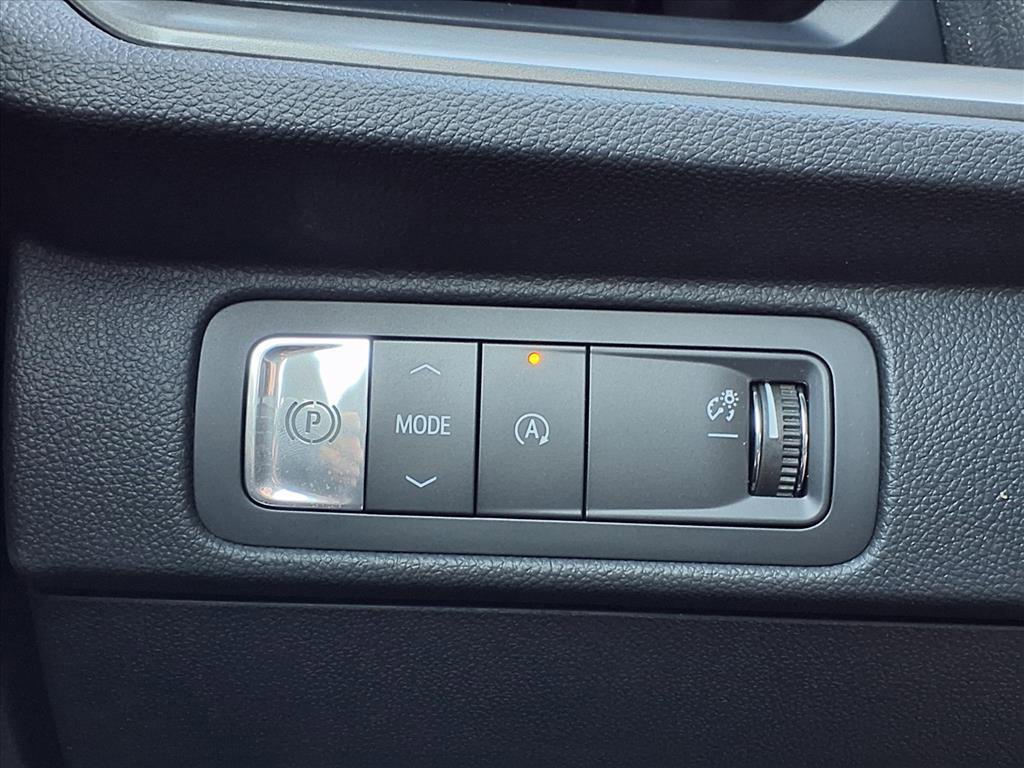 New 2026 Chevrolet Traverse LT w/ Enhanced Driving Package image 17