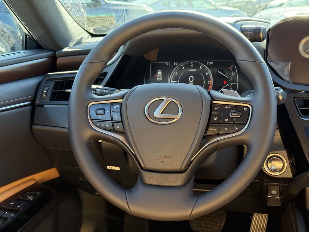 New 2025 Lexus ES 350 Premium image 9