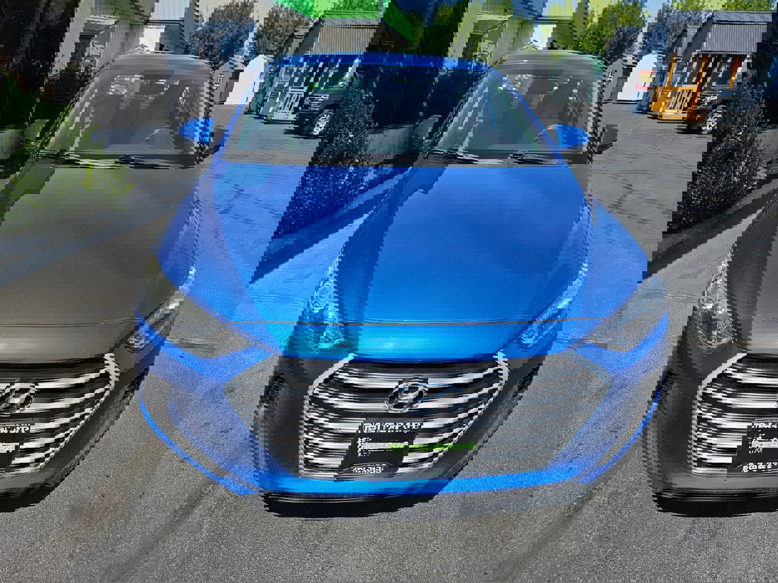 Used 2017 Hyundai Elantra SE image 3