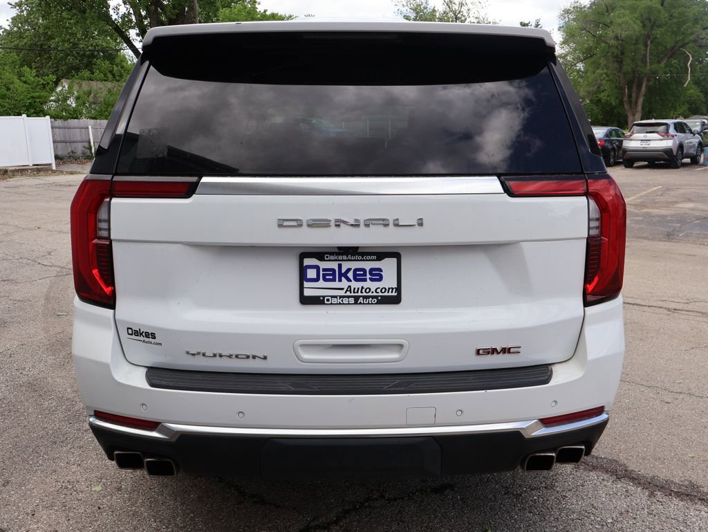 Used 2025 GMC Yukon XL Denali AWD/4WD image 7