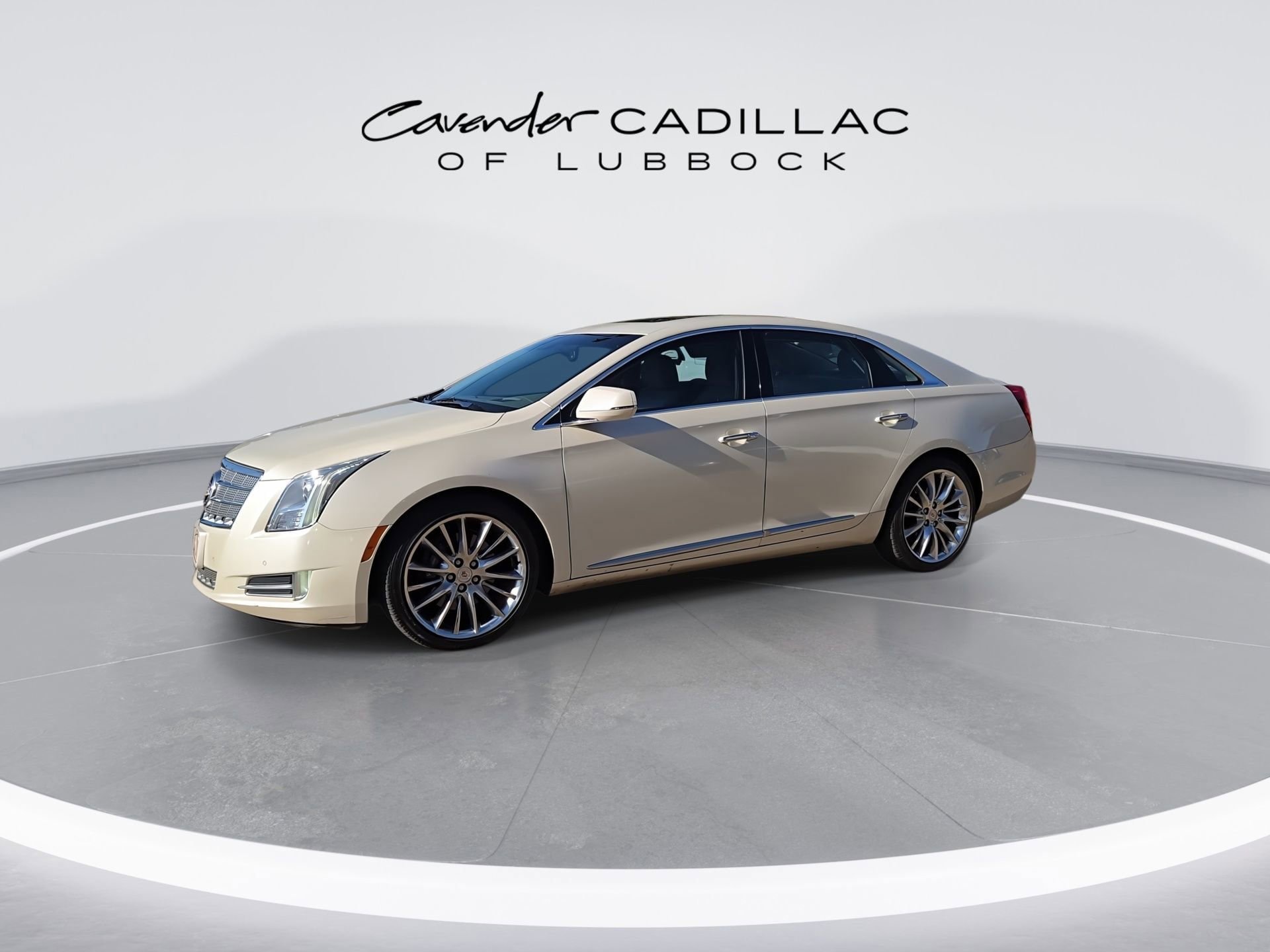 Used 2013 Cadillac XTS Platinum AWD/4WD image 5