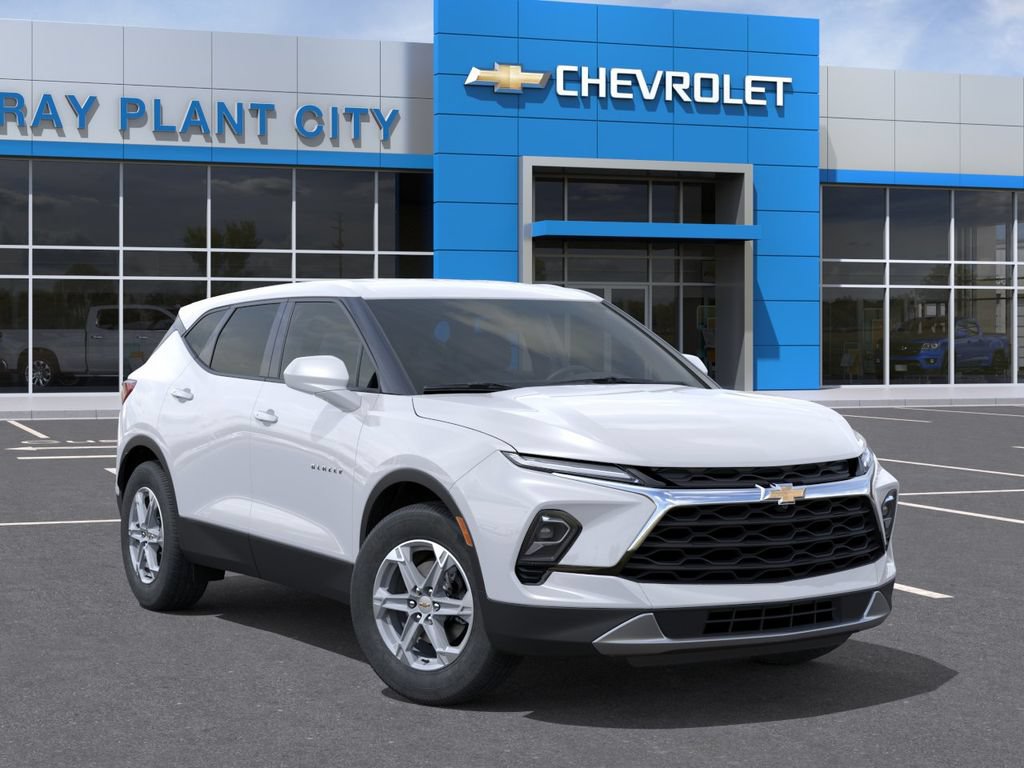 New 2025 Chevrolet Blazer LT w/ Driver Confidence Package FWD image 7