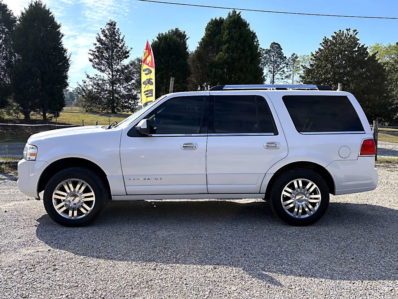 Used 2011 Lincoln Navigator 2WD w/ 101A Rapid Spec Order Code image 6