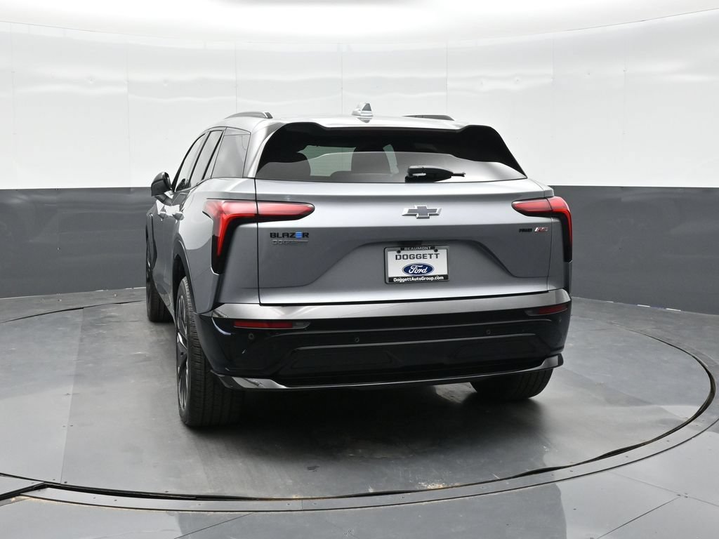 Used 2024 Chevrolet Blazer EV RS AWD/4WD image 4