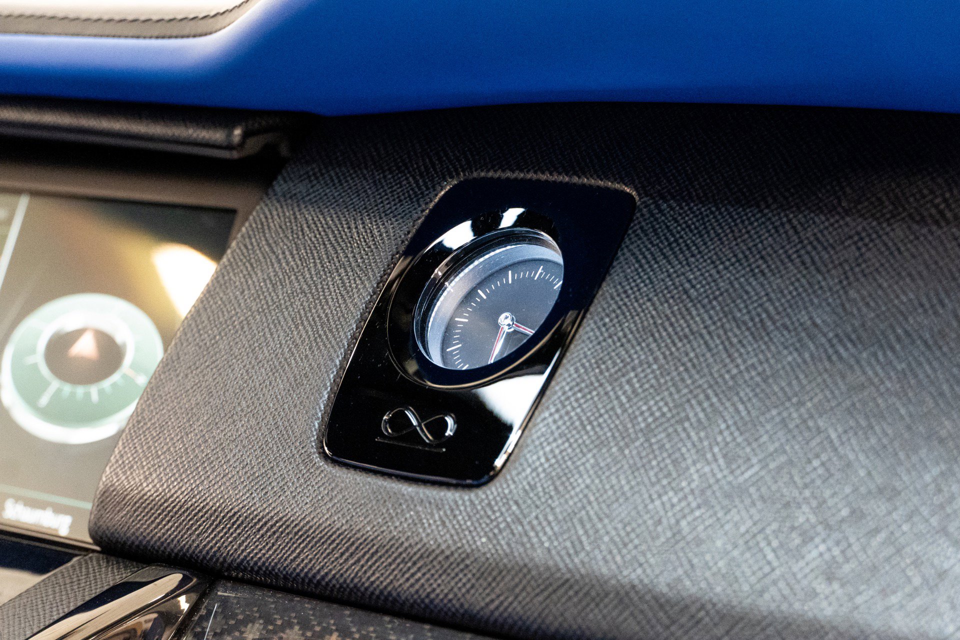 Used 2023 Rolls-Royce Cullinan Black Badge w/ Driver's Package image 30