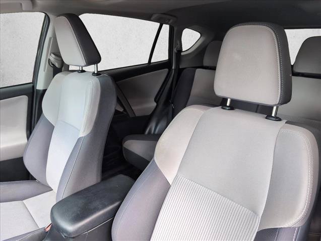 Used 2015 Toyota RAV4 XLE FWD image 12