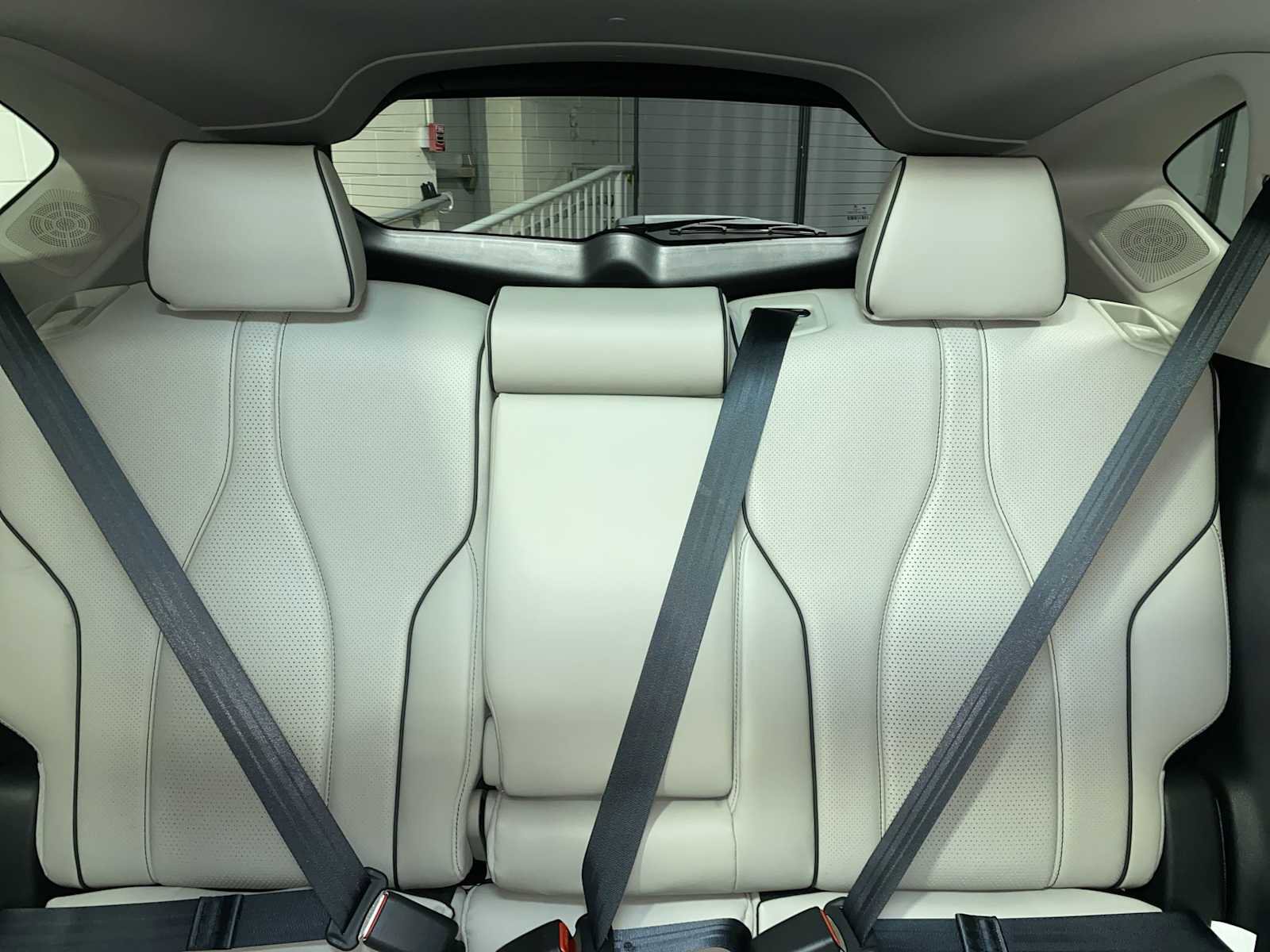 Certified 2025 Acura RDX SH-AWD w/ Advance Package image 22