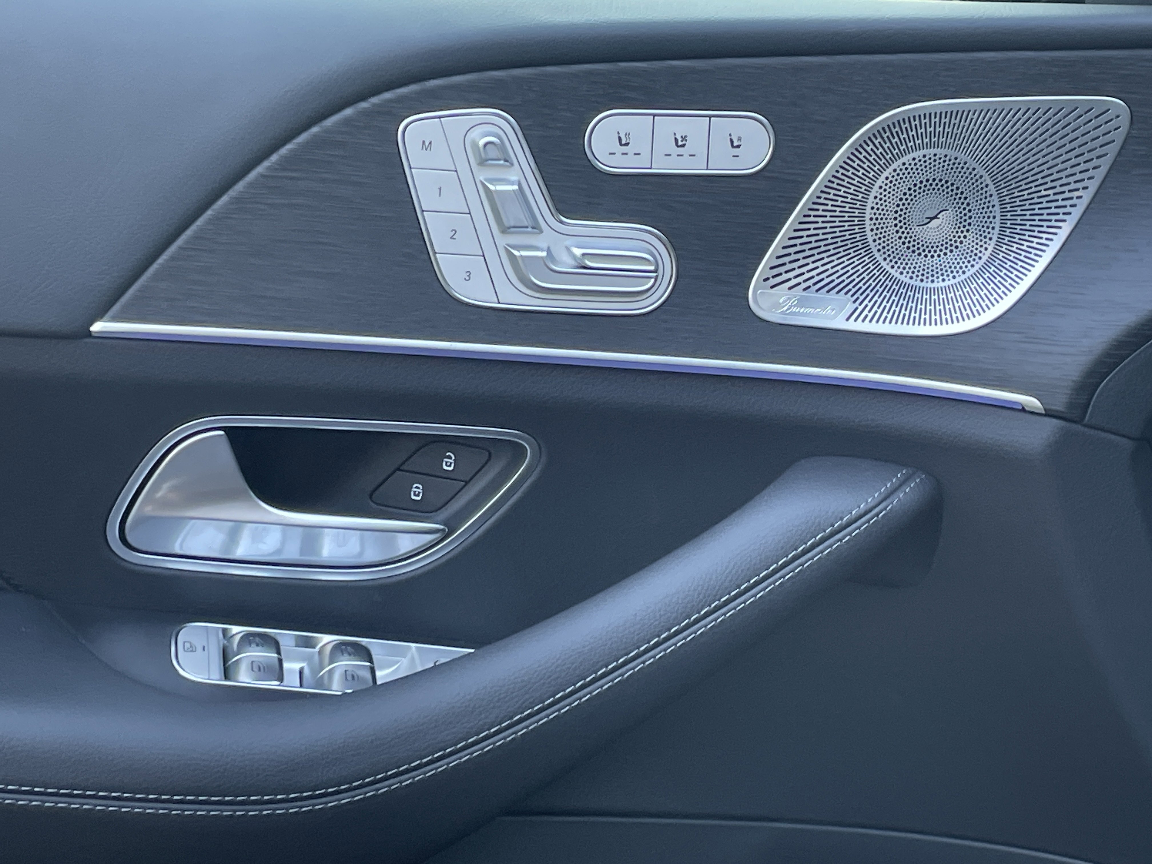 New 2026 Mercedes-Benz GLS 450 4MATIC image 18