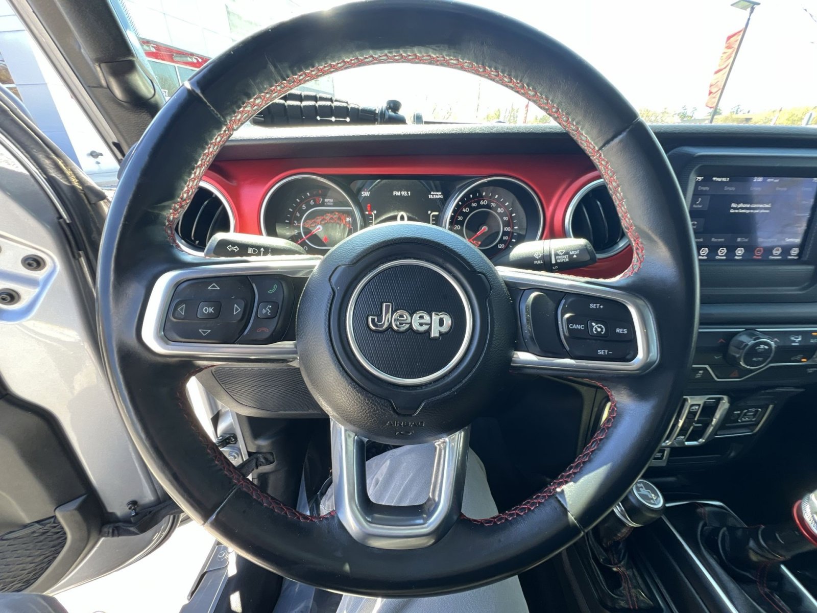 Used 2018 Jeep Wrangler Unlimited Rubicon w/ Steel Bumper Group image 16