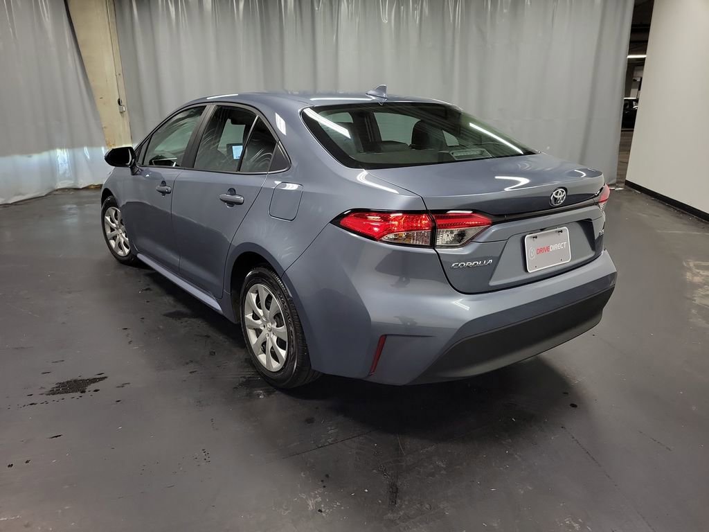 Used 2025 Toyota Corolla LE image 6