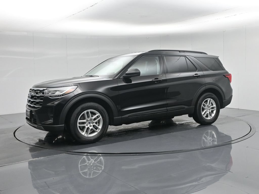 New 2026 Ford Explorer Active RWD image 5