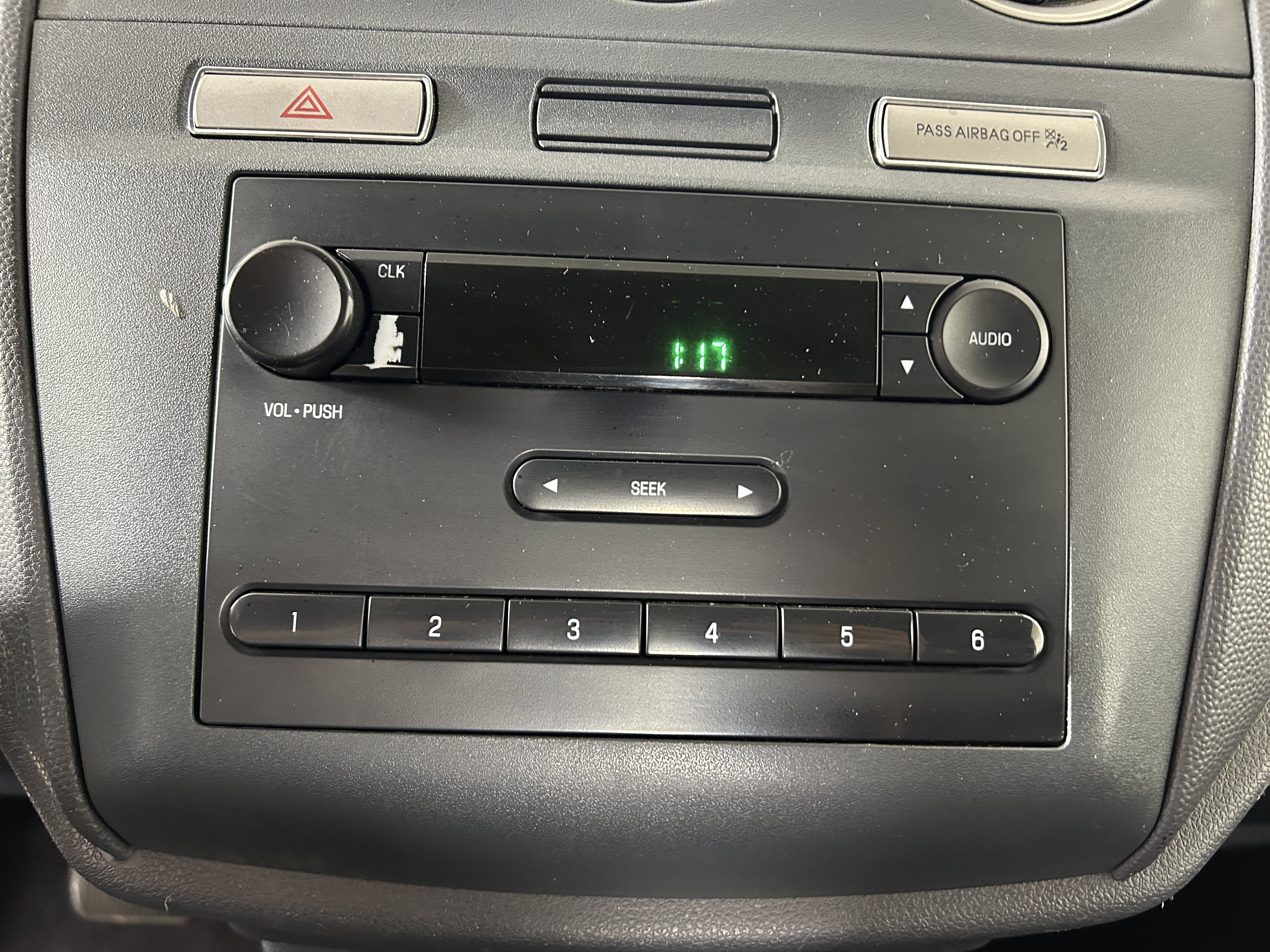 Used 2013 Ford Transit Connect XL FWD image 20