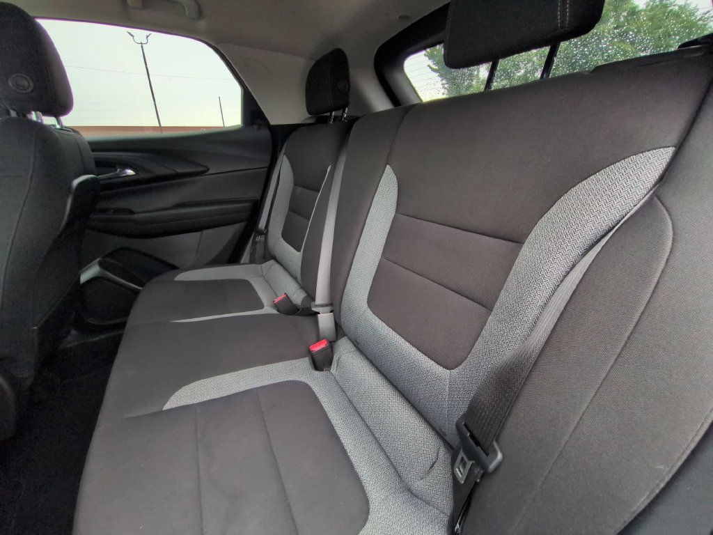 Used 2025 Chevrolet TrailBlazer LT FWD image 25