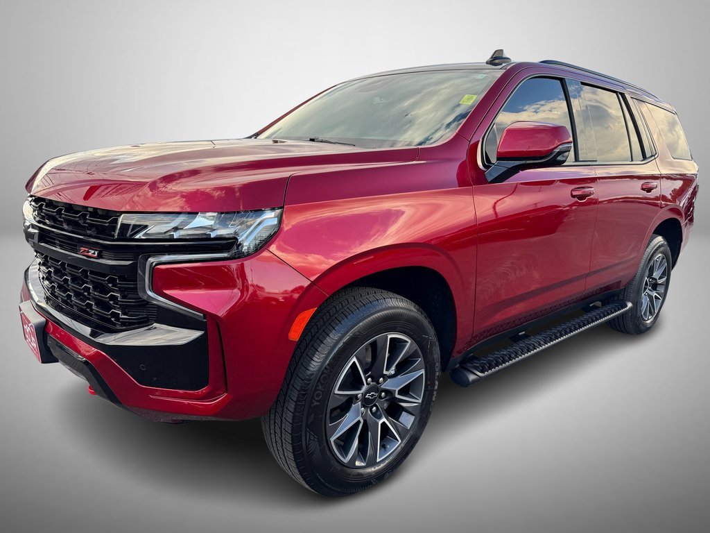 Used 2023 Chevrolet Tahoe Z71 w/ Luxury Package image 2