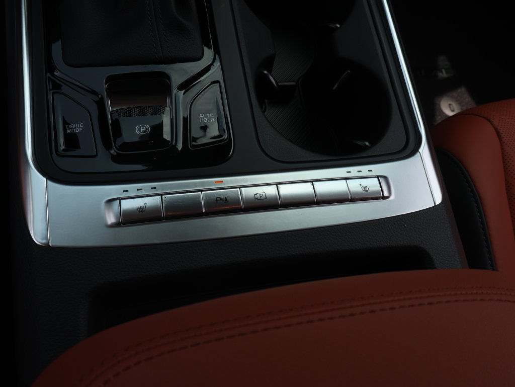 New 2026 Kia Carnival EX FWD image 33