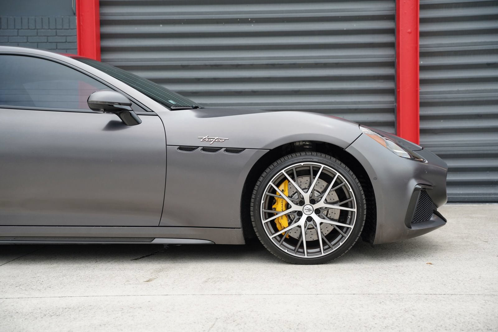Used 2024 Maserati GranTurismo Trofeo AWD/4WD image 6