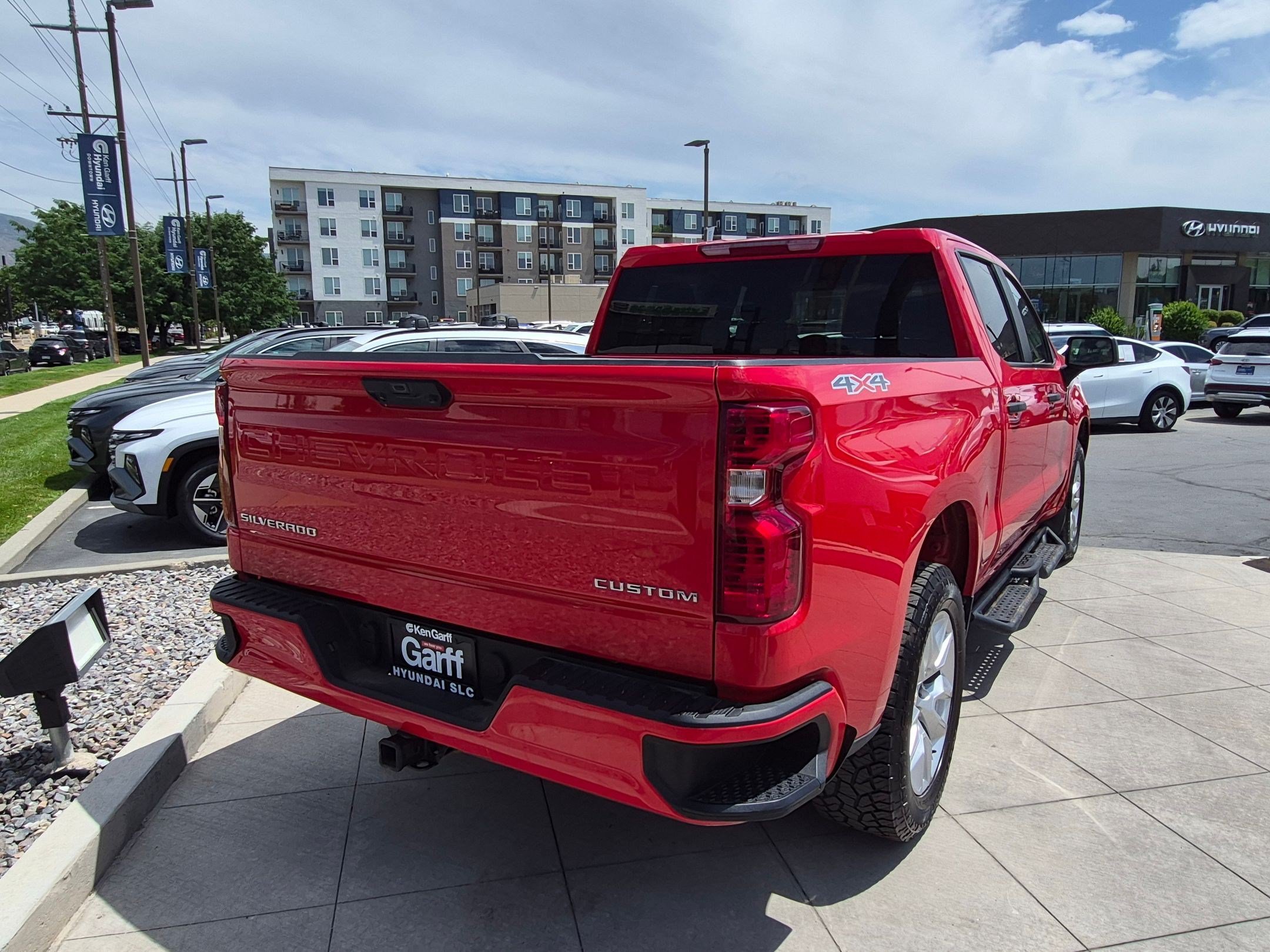 Used 2022 Chevrolet Silverado 1500 Custom AWD/4WD image 3