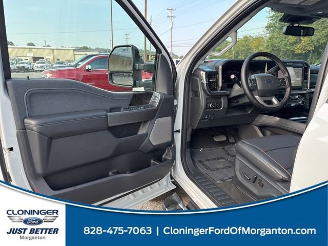 New 2026 Ford F250 Lariat w/ FX4 Off-Road Package image 11