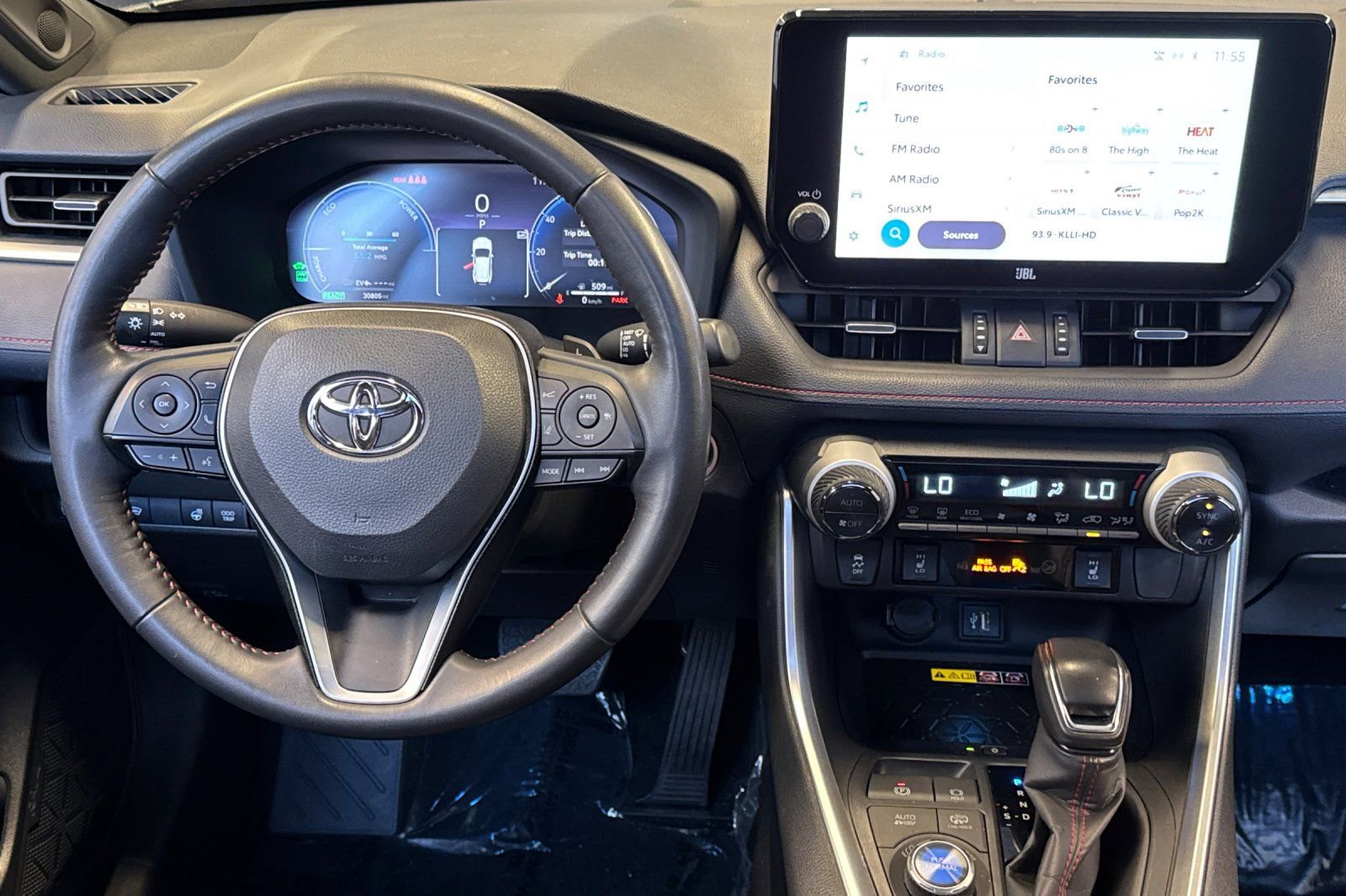 Certified 2023 Toyota RAV4 XSE w/ Weather Package AWD/4WD image 20